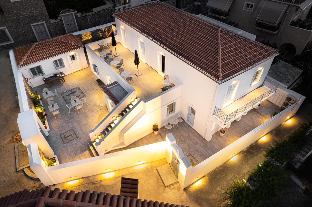 Lumiere Spetses Hotel Exterior photo