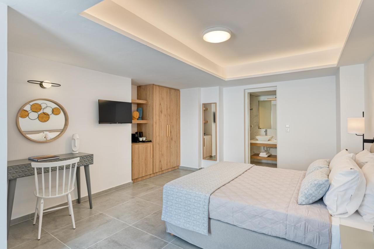 Lumiere Spetses Hotel Exterior photo