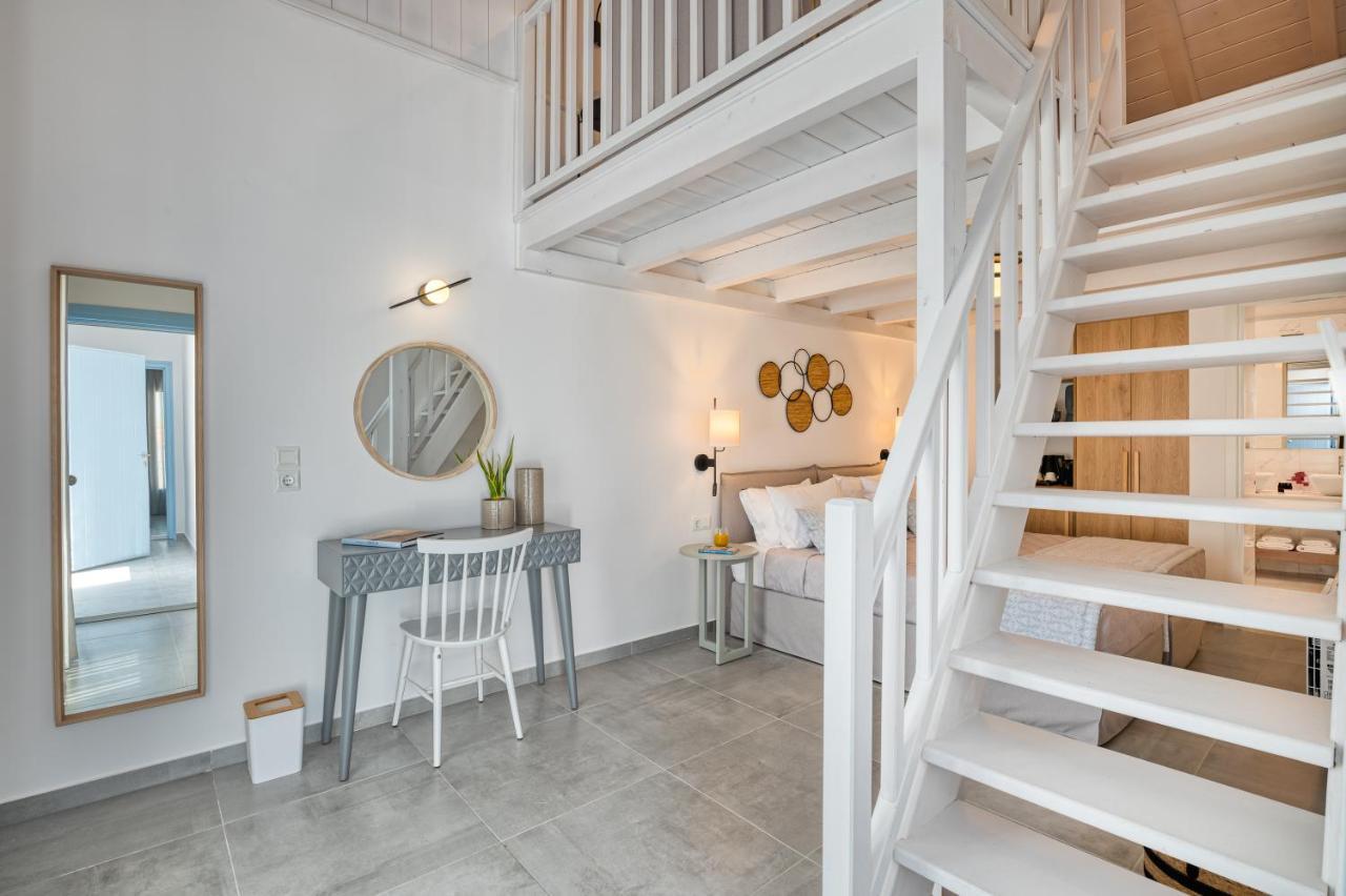 Lumiere Spetses Hotel Exterior photo