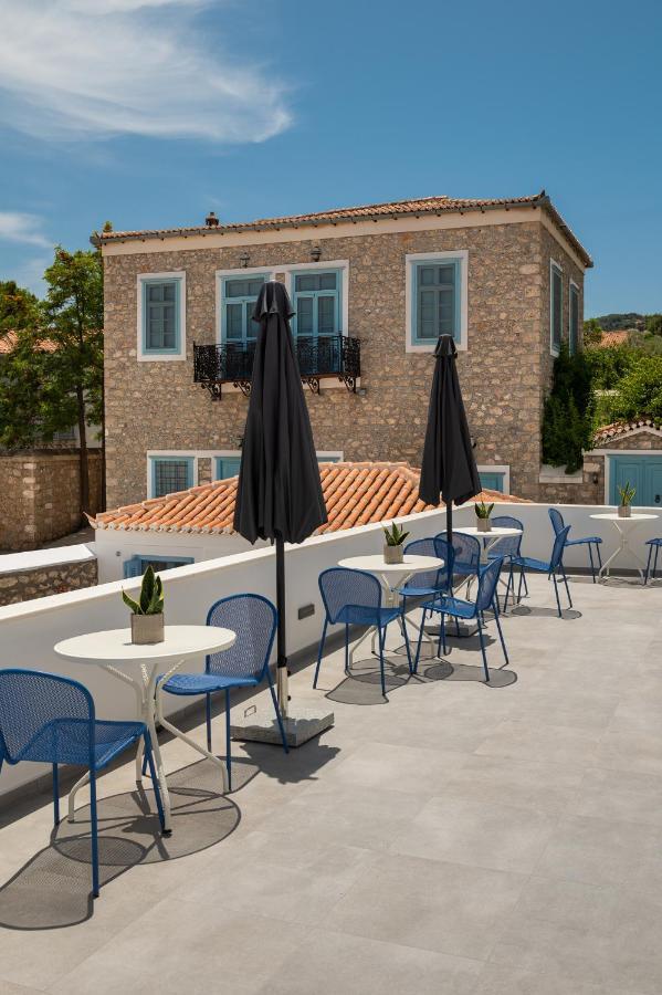 Lumiere Spetses Hotel Exterior photo